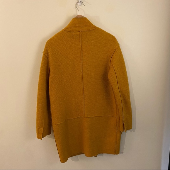 Zara coat - Picture 6 of 7